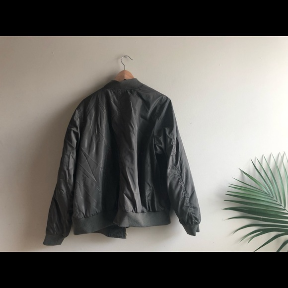 Bomber jacket - Picture 2 of 2